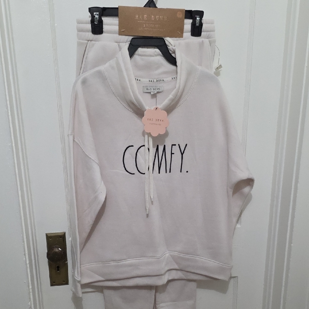Rae Dunn Sweatsuit in Soft Cream
